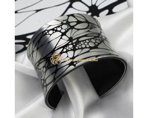 Bratara In nuanta argintie