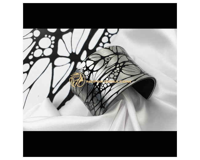 Bratara In nuanta argintie