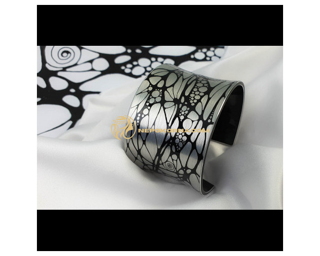 Bratara In nuanta argintie