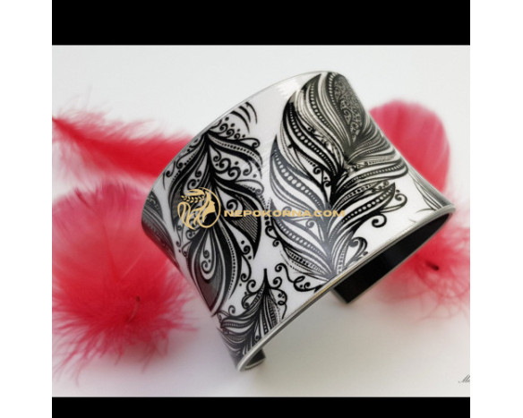 Bratara Finete in alb