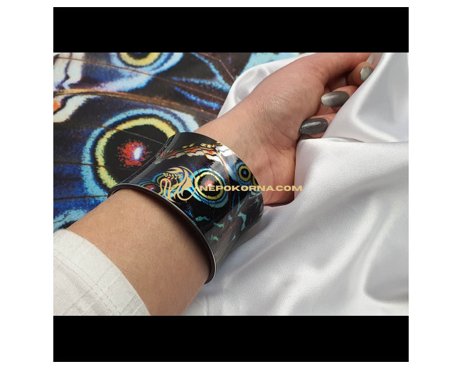 Bratara Aripile obosite ale eternitatii