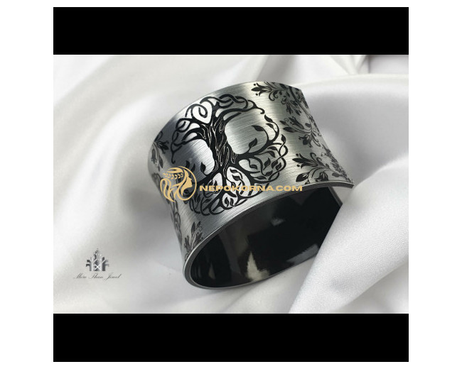 Bratara Pomul vietii