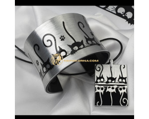 Bratara si colier - Mur